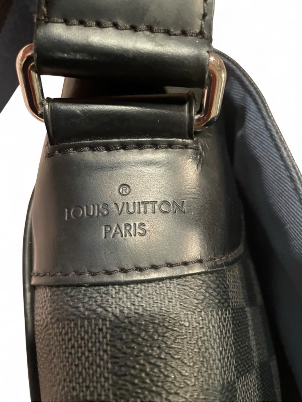✨💎LOUIS VUITTON💎✨ Damier Graphite & Blue Messenger Bag - Picture 14 of 14